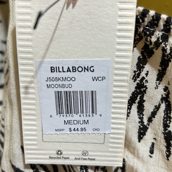 NWT BillaBong top - Picture 6 of 10